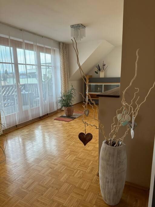 Freundliche Wohnung Naehe Weinstrasse Fuer 5 Personen Wagna Eksteriør billede
